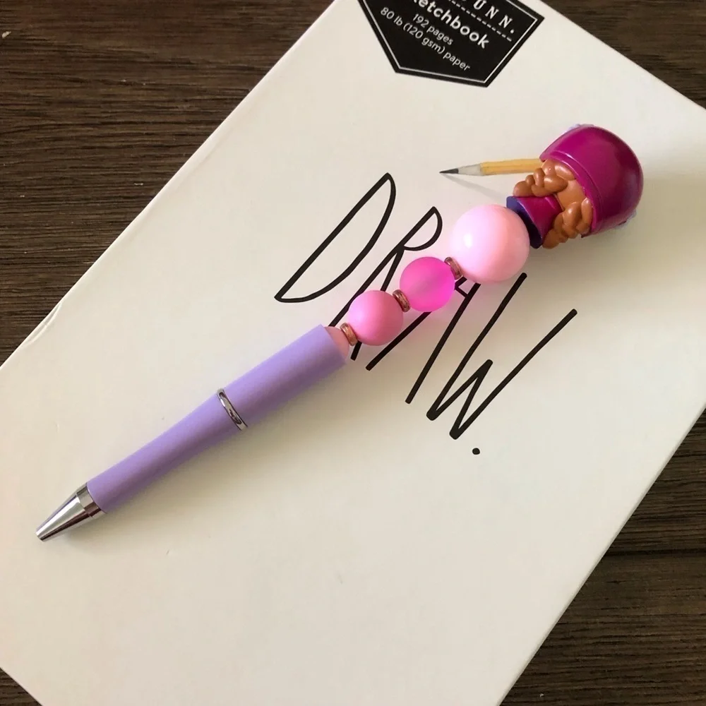 Disney Doorables: Frozen: Princess Anna handmade beaded pen